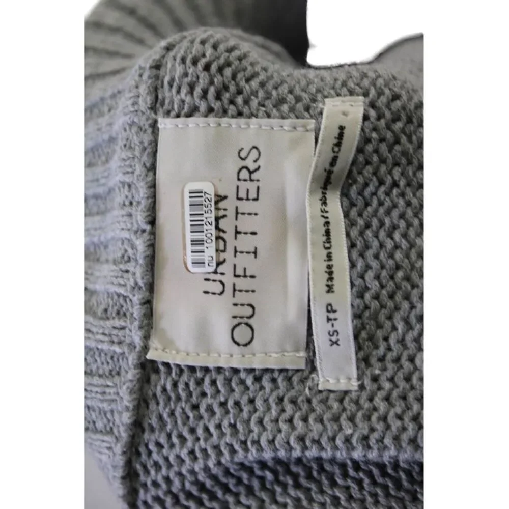 Urban Outfitters Womens Cotton V Neck Cropped Sweater Vest Gray Size XS
